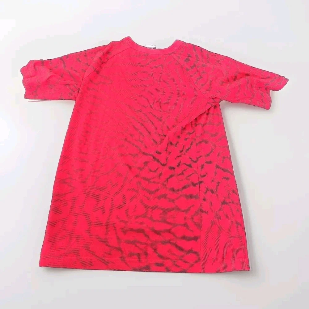 Nike Air Jordan Elephant Print Red T Shirt Mens Sz‎ Small Jumpman Drifit Active
